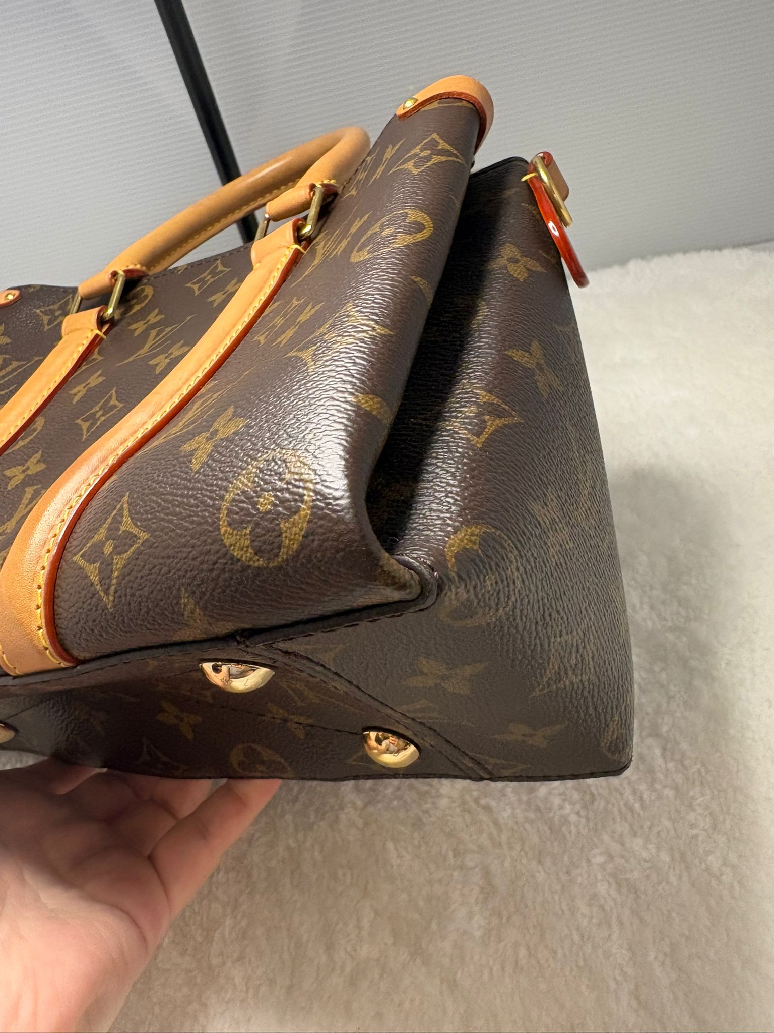 Louis Vuitton Handbag