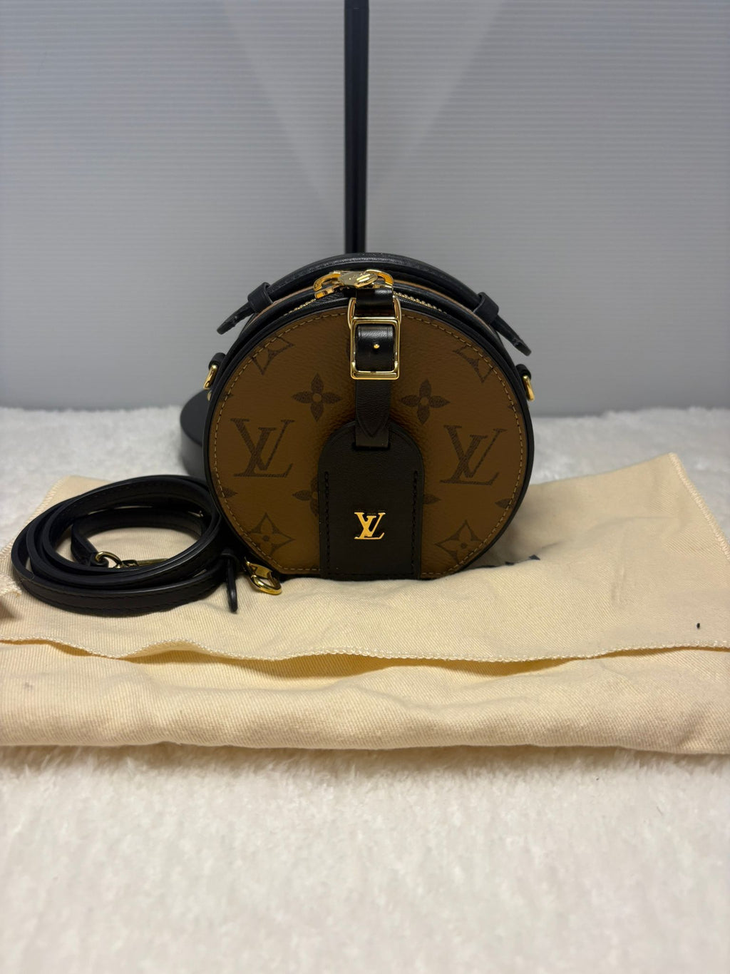 Louis Vuitton Mini Boite Chapeau