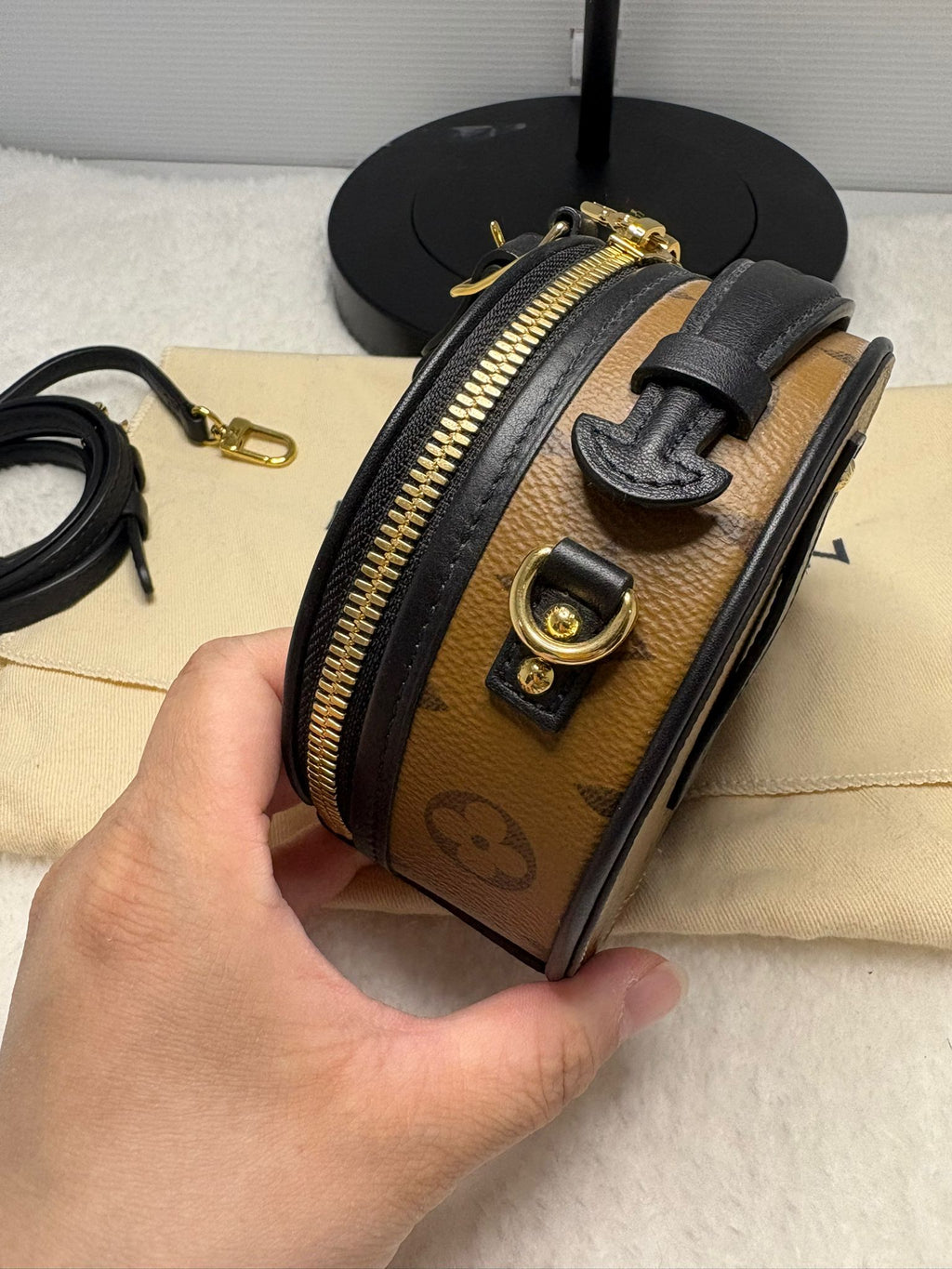 Louis Vuitton Mini Boite Chapeau