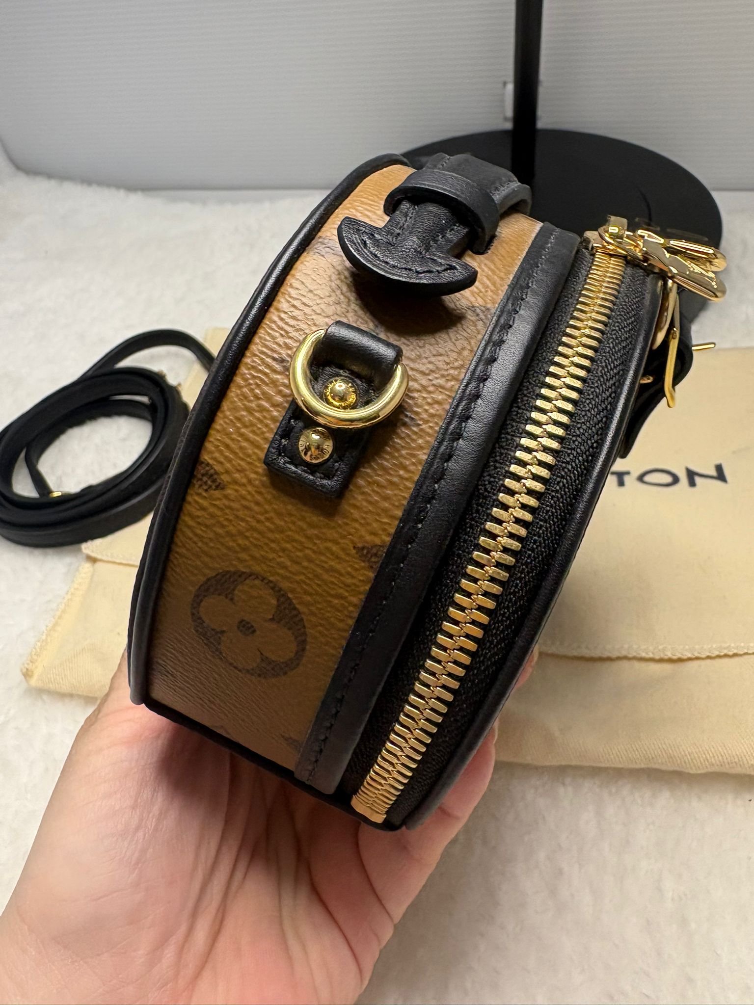 Louis Vuitton Mini Boite Chapeau